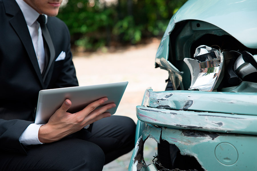 ¿Sabías que tu profesión también afecta al precio de tu seguro de coche?