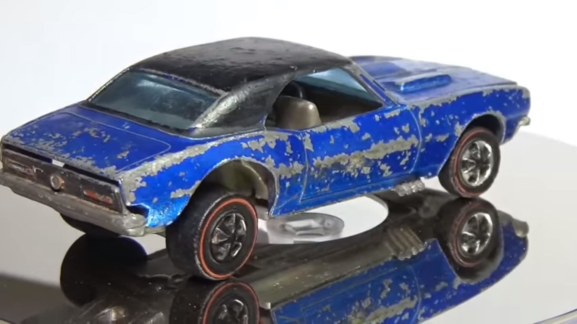 ¿Corrosión en la carrocería? ¿Defectos en la pintura? Tiene solución… ¡hasta para un coche de juguete!